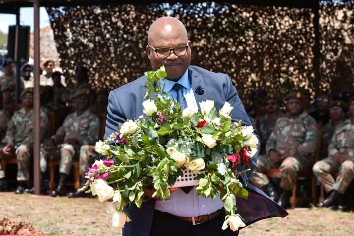 SANDF held the ceremony of the dead soldiers/ moment of silent at camp